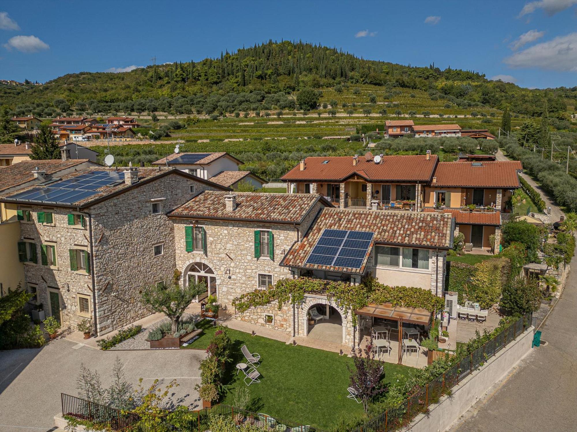 Corte Formigar SantʼAmbrogio di Valpolicella Exteriör bild